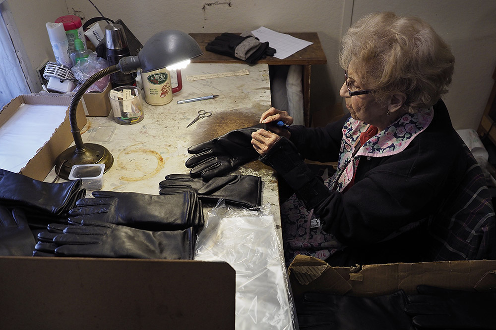 In Upstate New York, Leather's Long Shadow