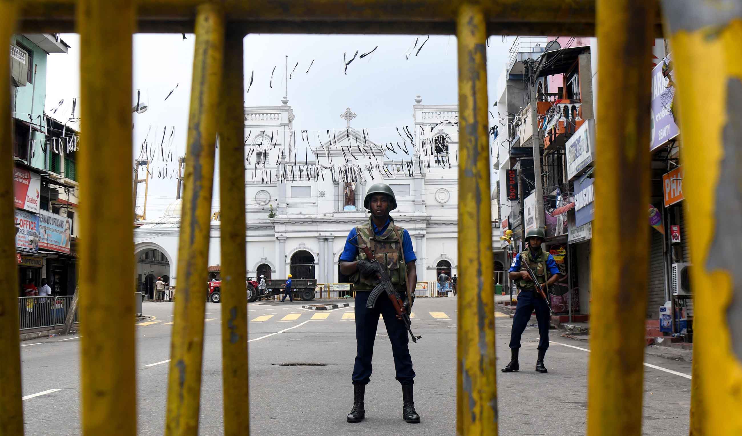 Sri Lankan soldiers stand guard outside St. Anthony's Shrine in Colombo on April 29, 2019, a week after a series of bomb blasts targeting churches and luxury hotels on Easter Sunday in Sri Lanka.