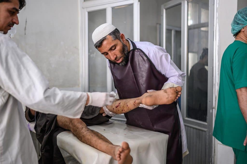 For Afghan Health Workers, a Gauntlet of Making Do