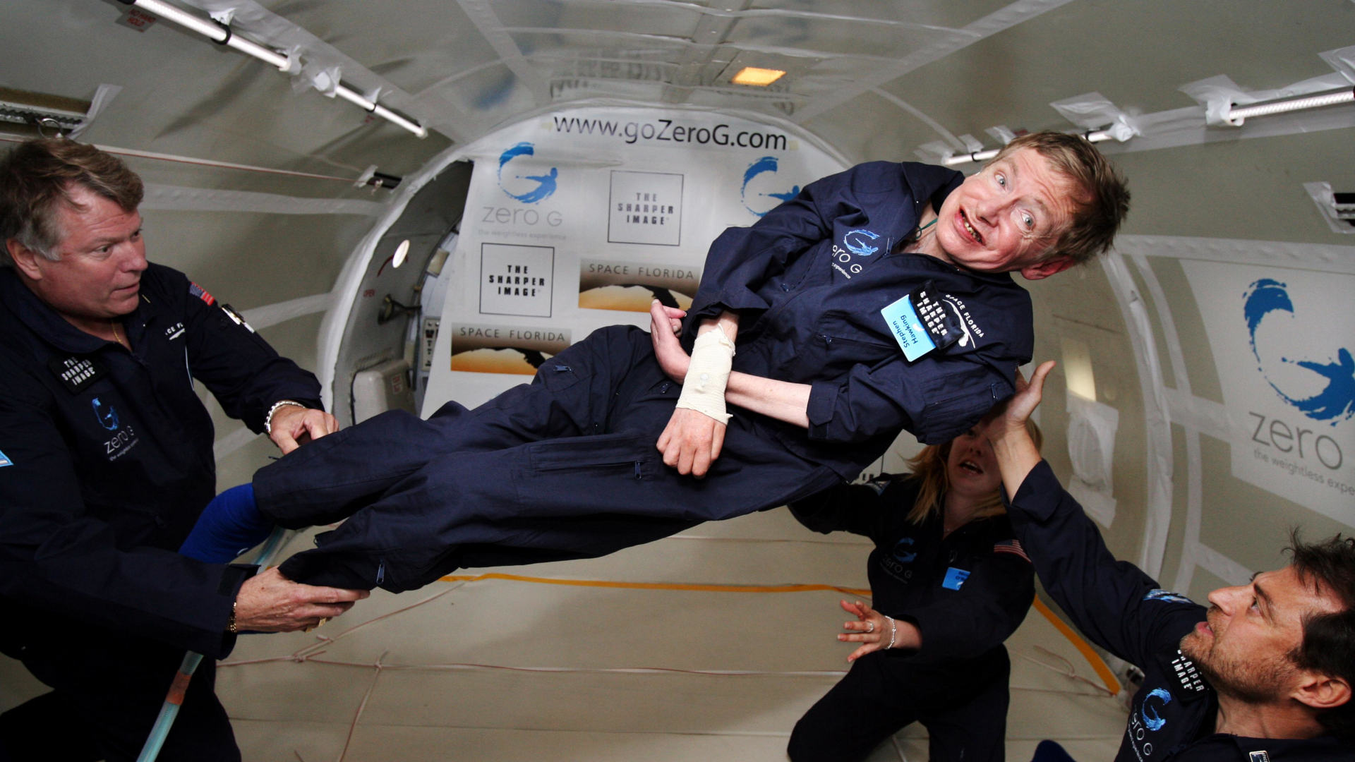 Stephen Hawking experiences zero gravity during a flight aboard a modified Boeing 727.