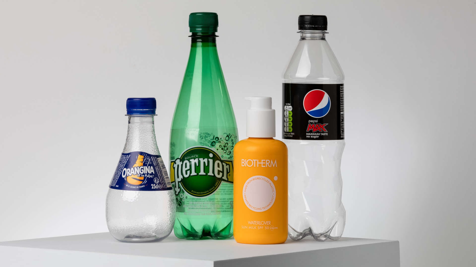 A new way of recycling has grabbed the attention of some of the world’s largest consumer goods companies, including L’Oréal, Nestlé, and PepsiCo, who collaborated with startup company Carbios to produce proof-of-concept bottles.